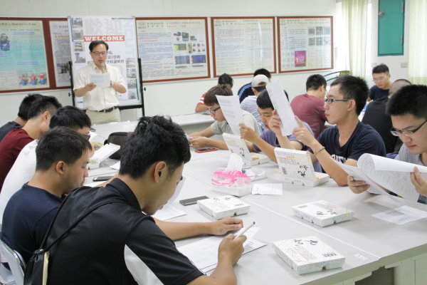 105學年度第一學期跨領域學分學程說明會圖片