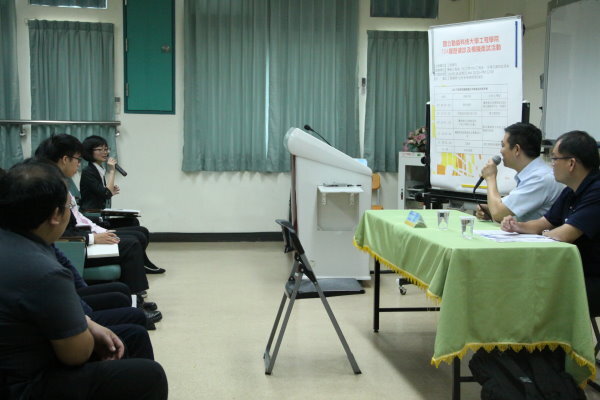 104年工程學院履歷健診及模擬面試活動圖片
