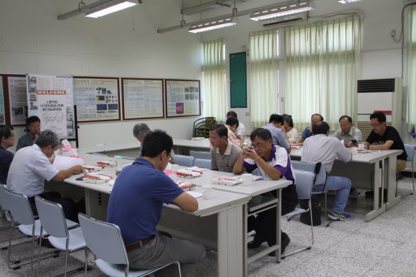 104學年度第一學期院務會議圖片