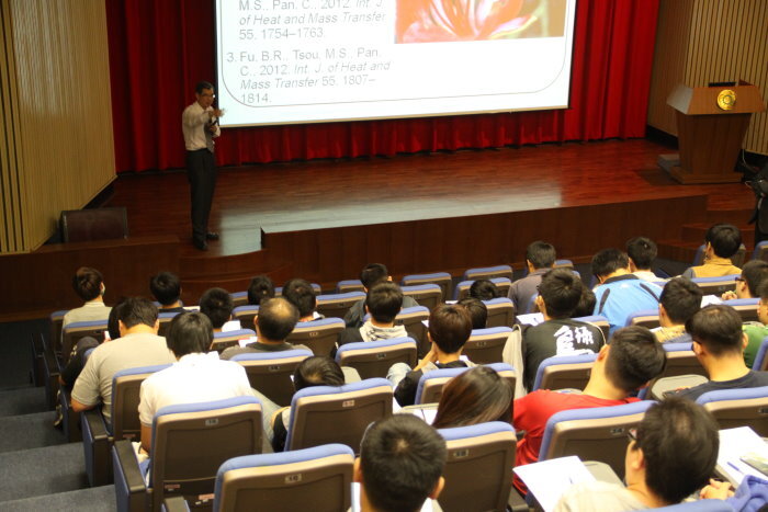 103學年度第一學期碩士班共同時段演講圖片