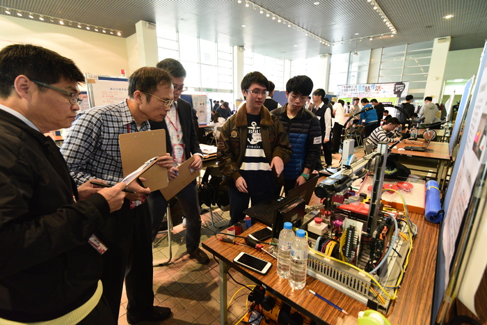 108年度全國高中職智慧生活創意設計比賽圖片