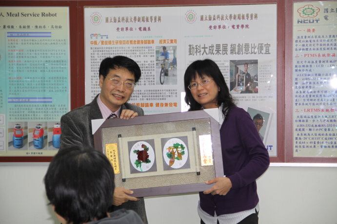 102年院長迎新送舊茶會暨教師座談會圖片