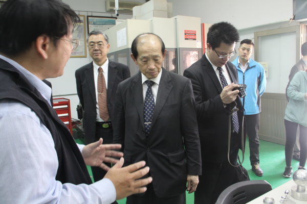 大同公司董事長與大同大學副校長等一行人蒞院參訪圖片