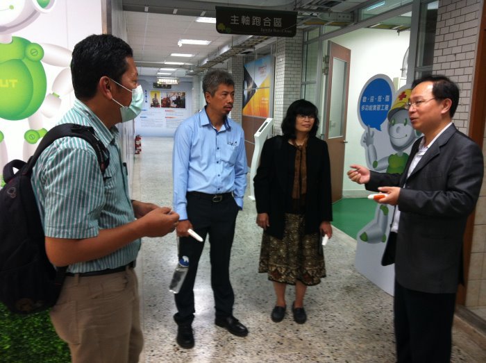 103年印尼Bandung State Polytechnic至校2週交換教師教學觀摩圖片