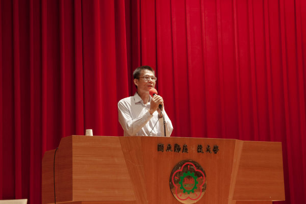 104學年度第二學期院週會圖片