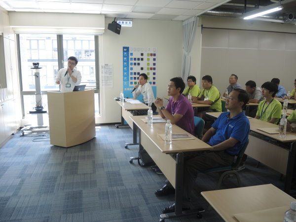 2015 國際學生夏令營活動圖片