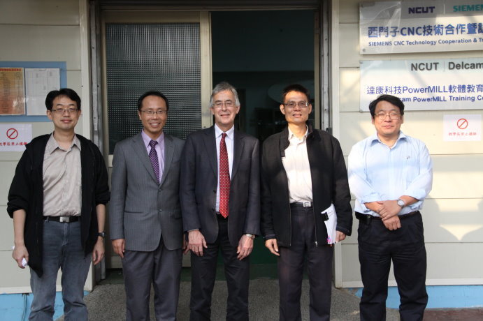 102年度英國劍橋大學 Lan Michael Hutchings 教授來訪圖片