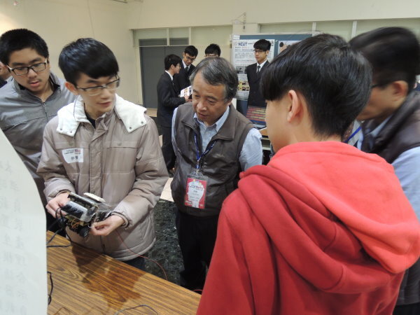 105年全國高中職智慧生活創意設計比賽圖片