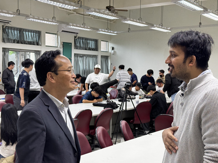 PGS.TS. Hoàng An Quốc至冷凍系與師生交流圖片