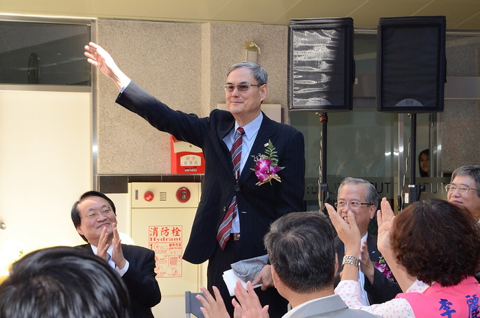 102年大金和泰興業產學合作中心開幕典禮圖片