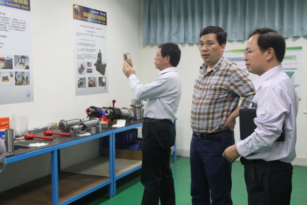 104年度常洲工學院肖院長等一行人來訪圖片