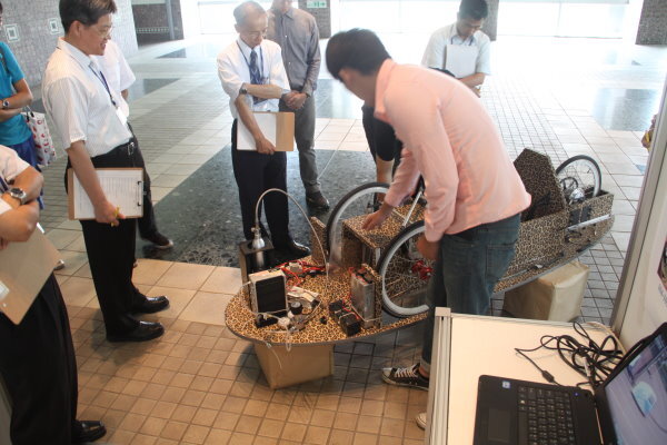 104年度學生實務專題創意製作競賽圖片