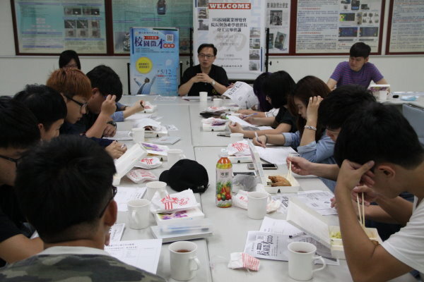 105年度校園徵才博覽宣導會暨工作分配會議圖片