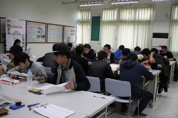 104學年度第二學期跨領域學分學程說明會圖片