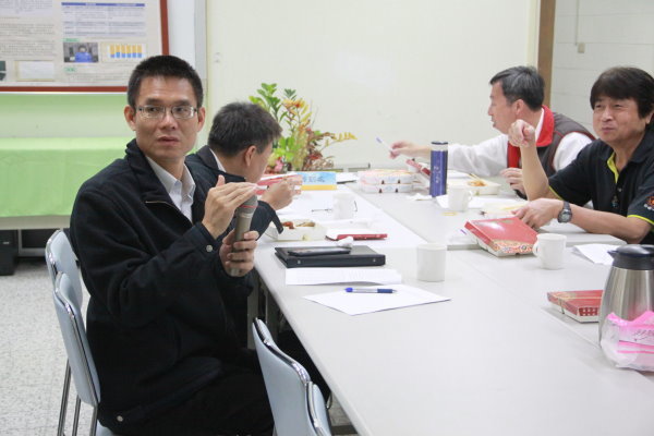 105學年度第二學期第一次院務會議圖片